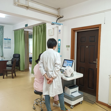 加強醫養結合，湖北武漢市茶港醫務室裝機SH-T16健康小屋一體機